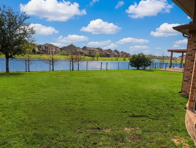 4007 Harmony Breeze Lane, Fulshear, TX 77441