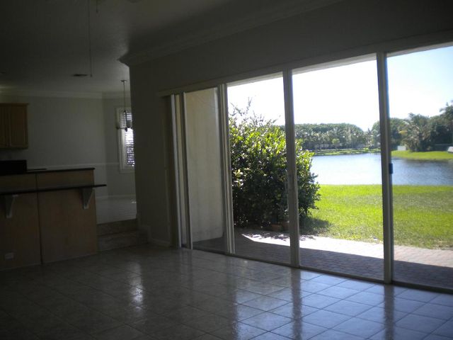 9615 Shepard Place, Wellington, FL 33414