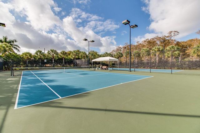 9615 Shepard Place, Wellington, FL 33414