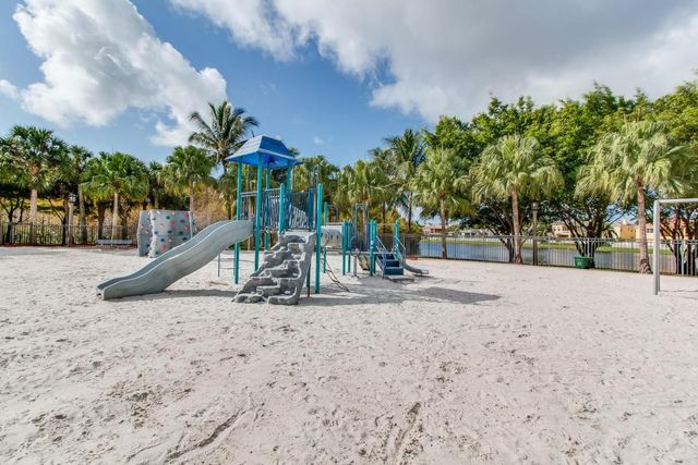 9615 Shepard Place, Wellington, FL 33414