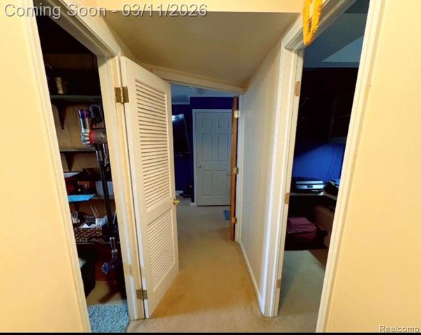 2740 Alveston Drive, Bloomfield Hills, MI 48304