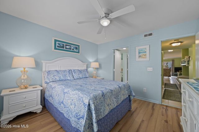 918 N New River Drive 314, Surf City, NC 28445