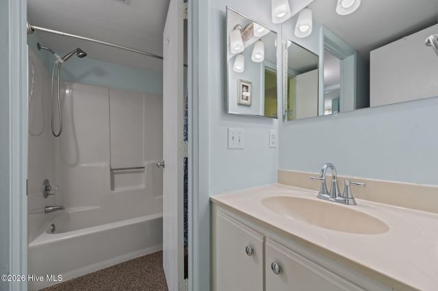 918 N New River Drive 314, Surf City, NC 28445