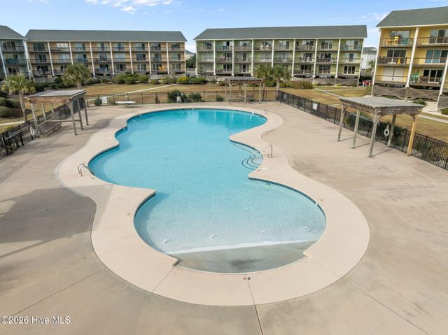 918 N New River Drive 314, Surf City, NC 28445