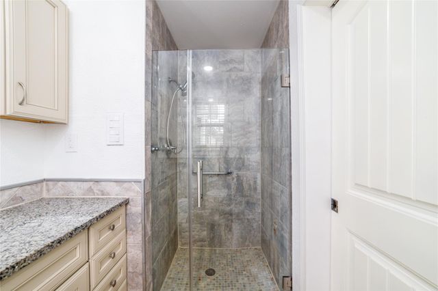 3304 Bruce Hall Road, Santa Fe, TX 77510