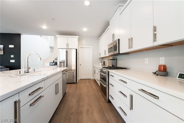 2166 Trivero Street, Henderson, NV 89044