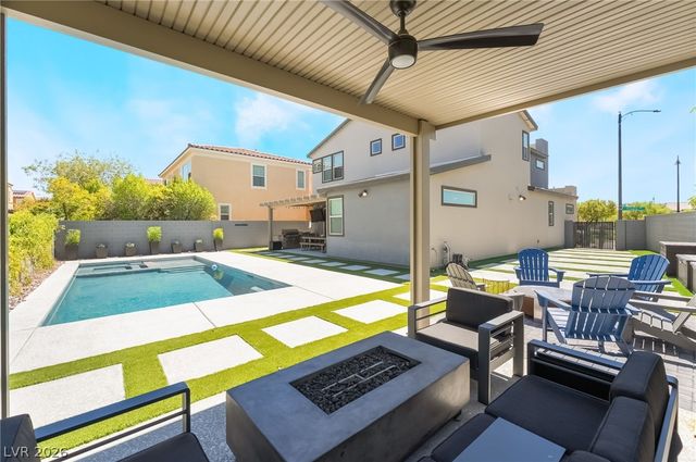 2166 Trivero Street, Henderson, NV 89044