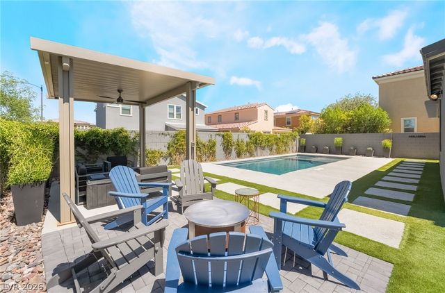 2166 Trivero Street, Henderson, NV 89044