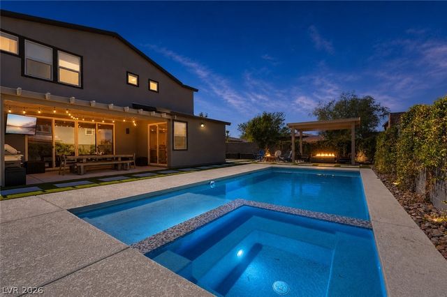 2166 Trivero Street, Henderson, NV 89044