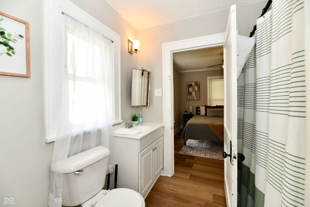 142 S 5th Avenue, Beech Grove, IN 46107