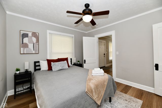 142 S 5th Avenue, Beech Grove, IN 46107