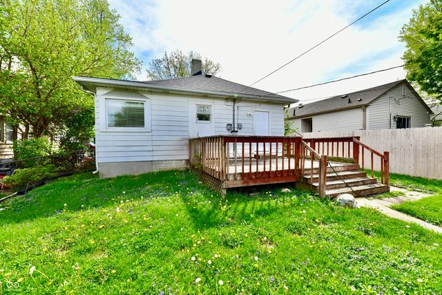 142 S 5th Avenue, Beech Grove, IN 46107