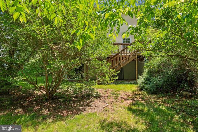 8746 COUNTRY LN, Manassas, VA 20110