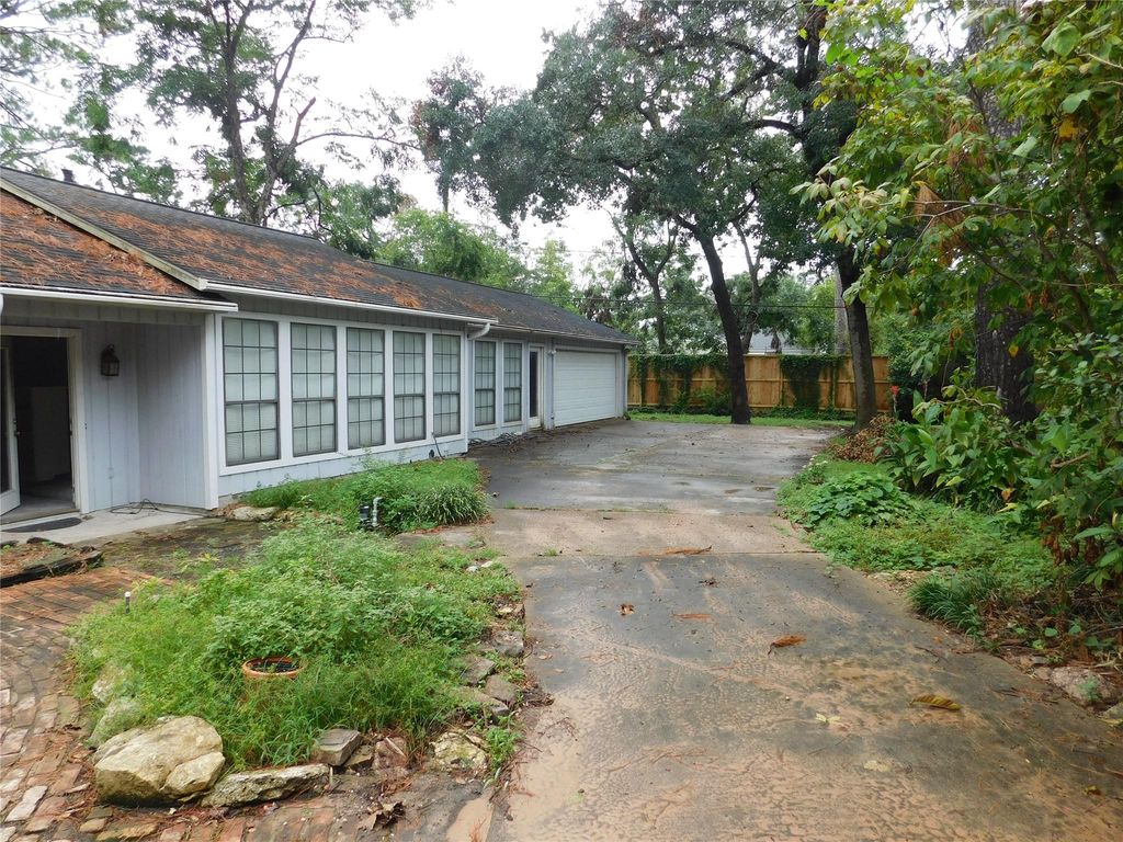 725 W 42nd Street, Houston, TX 77018