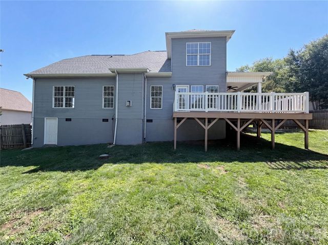 4990 Sagittarius Circle, Denver, NC 28037