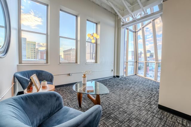 110 N 3rd Street, 606, Columbus, OH 43215