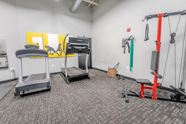 110 N 3rd Street, 606, Columbus, OH 43215