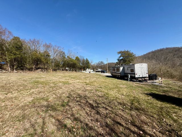 588 Club Springs Rd, Buffalo Valley, TN 38548