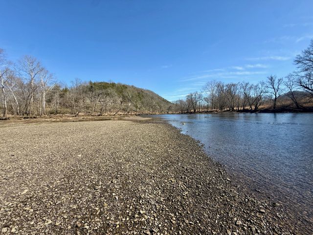 588 Club Springs Rd, Buffalo Valley, TN 38548