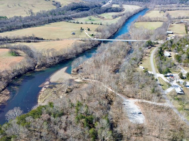 588 Club Springs Rd, Buffalo Valley, TN 38548