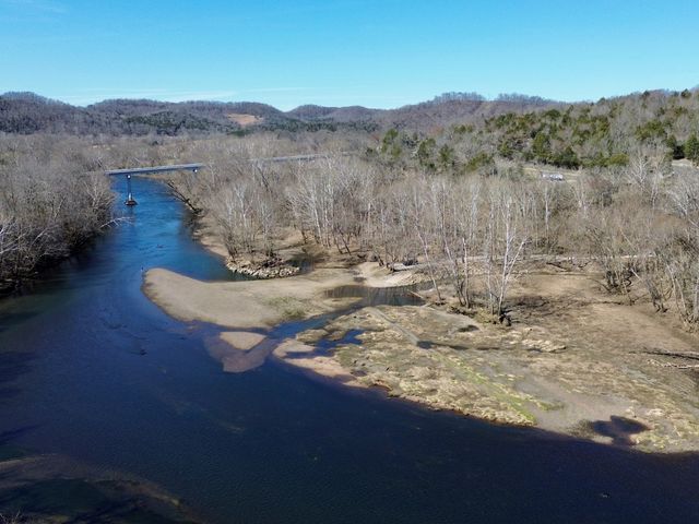 588 Club Springs Rd, Buffalo Valley, TN 38548