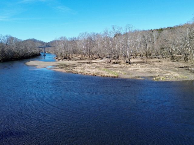 588 Club Springs Rd, Buffalo Valley, TN 38548