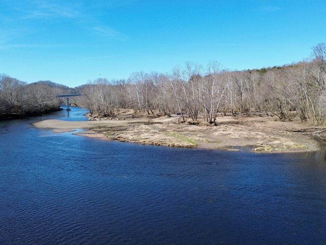 588 Club Springs Rd, Buffalo Valley, TN 38548