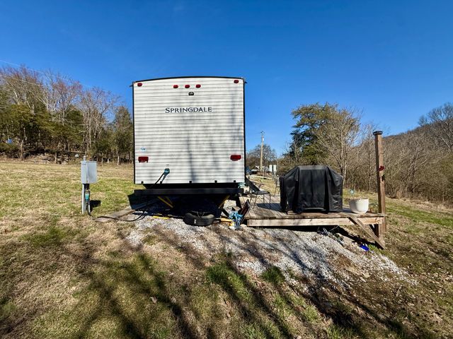 588 Club Springs Rd, Buffalo Valley, TN 38548