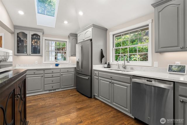 3810 Forest Beach Drive NW, Gig Harbor, WA 98335