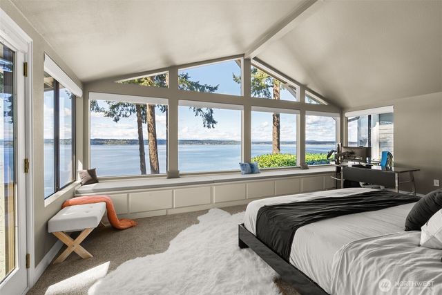 3810 Forest Beach Drive NW, Gig Harbor, WA 98335
