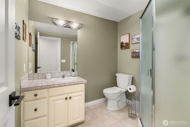 3810 Forest Beach Drive NW, Gig Harbor, WA 98335