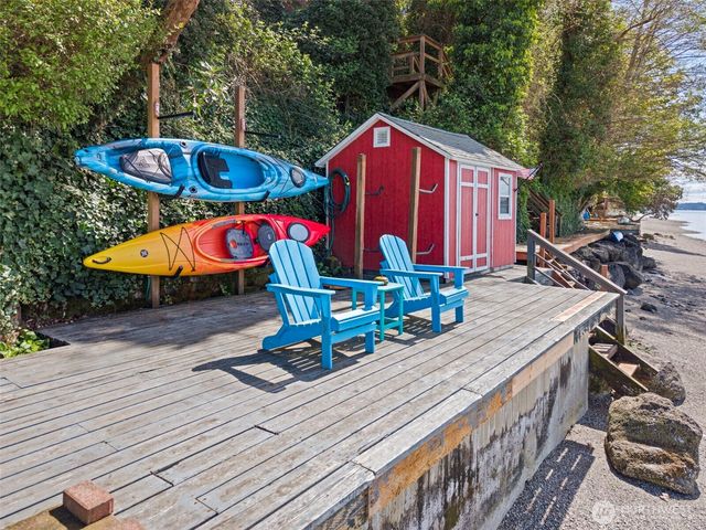 3810 Forest Beach Drive NW, Gig Harbor, WA 98335