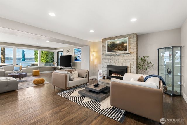 3810 Forest Beach Drive NW, Gig Harbor, WA 98335