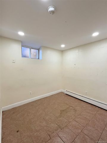 6040 55th Drive, Maspeth, NY 11378