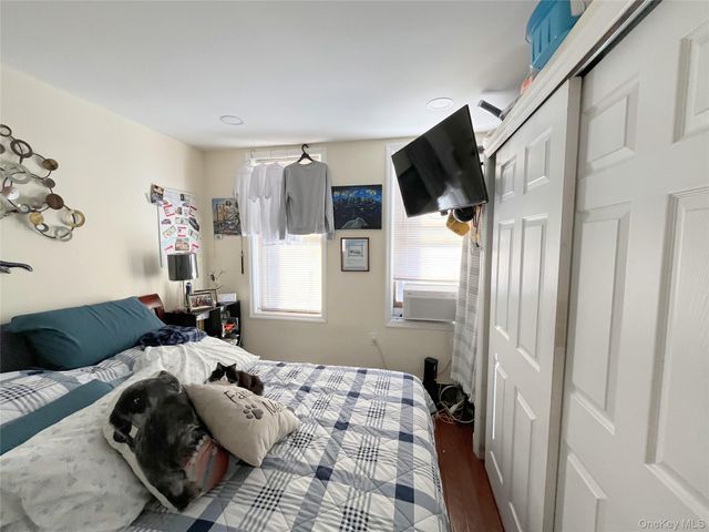 6040 55th Drive, Maspeth, NY 11378