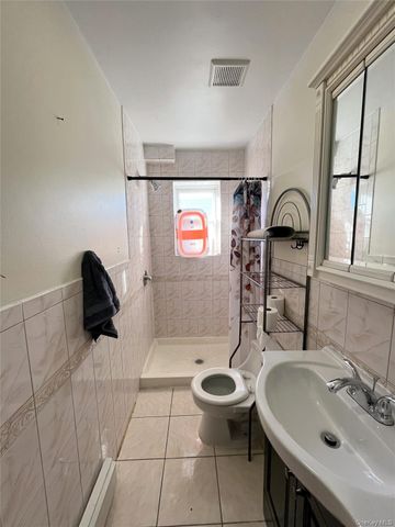 6040 55th Drive, Maspeth, NY 11378