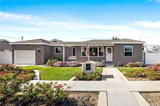 4582 Howard Avenue, Los Alamitos, CA 90720