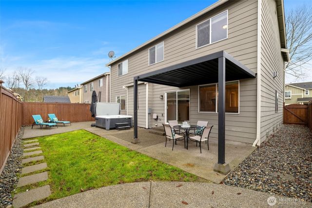 1421 32nd Street NE, Auburn, WA 98002