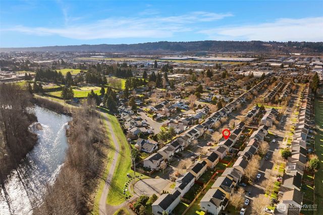 1421 32nd Street NE, Auburn, WA 98002