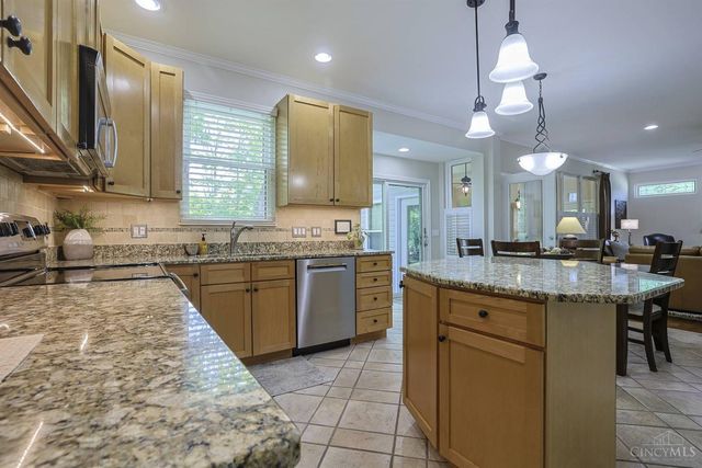 8313 Ironside Court, West Chester, OH 45069