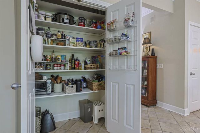 8313 Ironside Court, West Chester, OH 45069