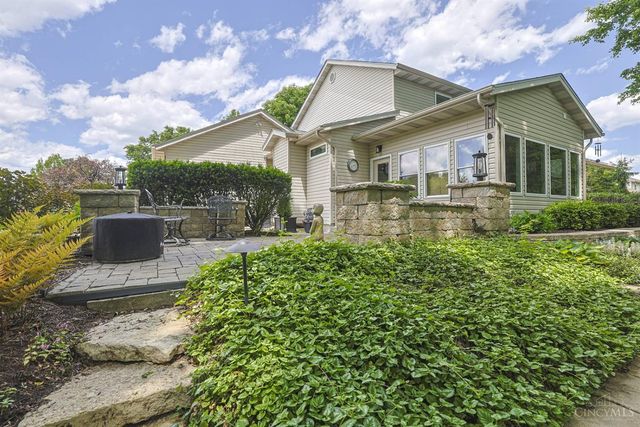 8313 Ironside Court, West Chester, OH 45069