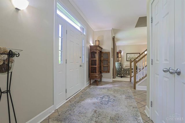 8313 Ironside Court, West Chester, OH 45069