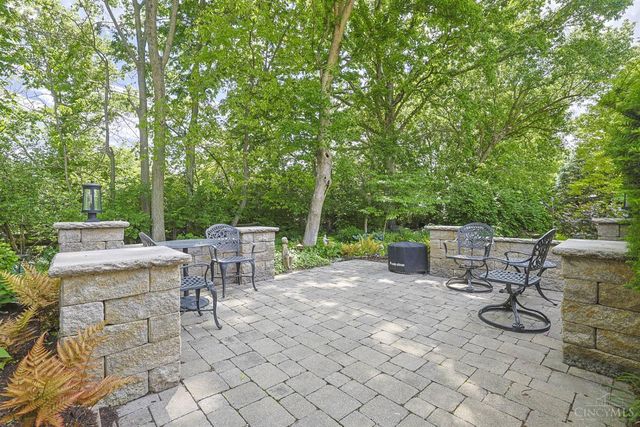 8313 Ironside Court, West Chester, OH 45069