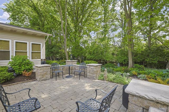 8313 Ironside Court, West Chester, OH 45069