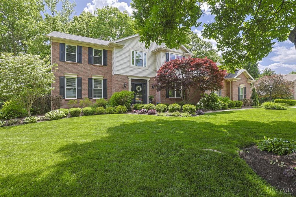 8313 Ironside Court, West Chester, OH 45069