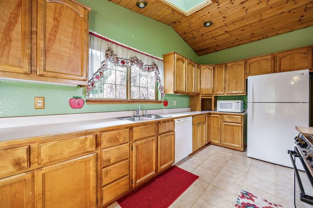 4280 Cloverlawn Drive, Grants Pass, OR 97527