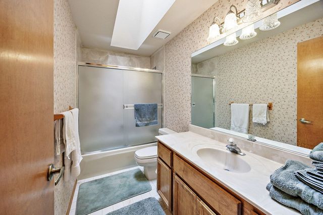 4280 Cloverlawn Drive, Grants Pass, OR 97527