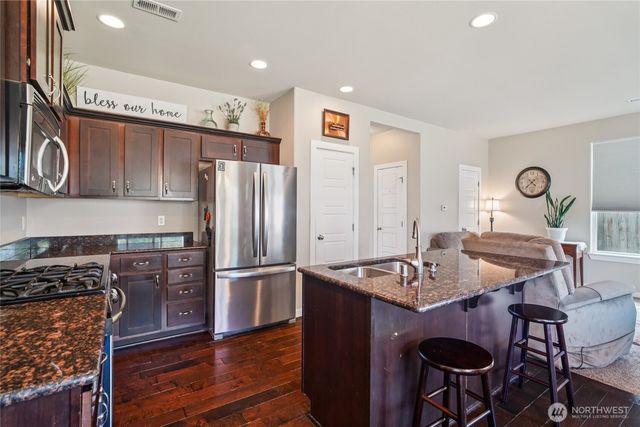 19202 Village Court E, Bonney Lake, WA 98391