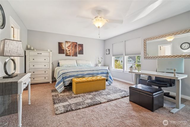 19202 Village Court E, Bonney Lake, WA 98391